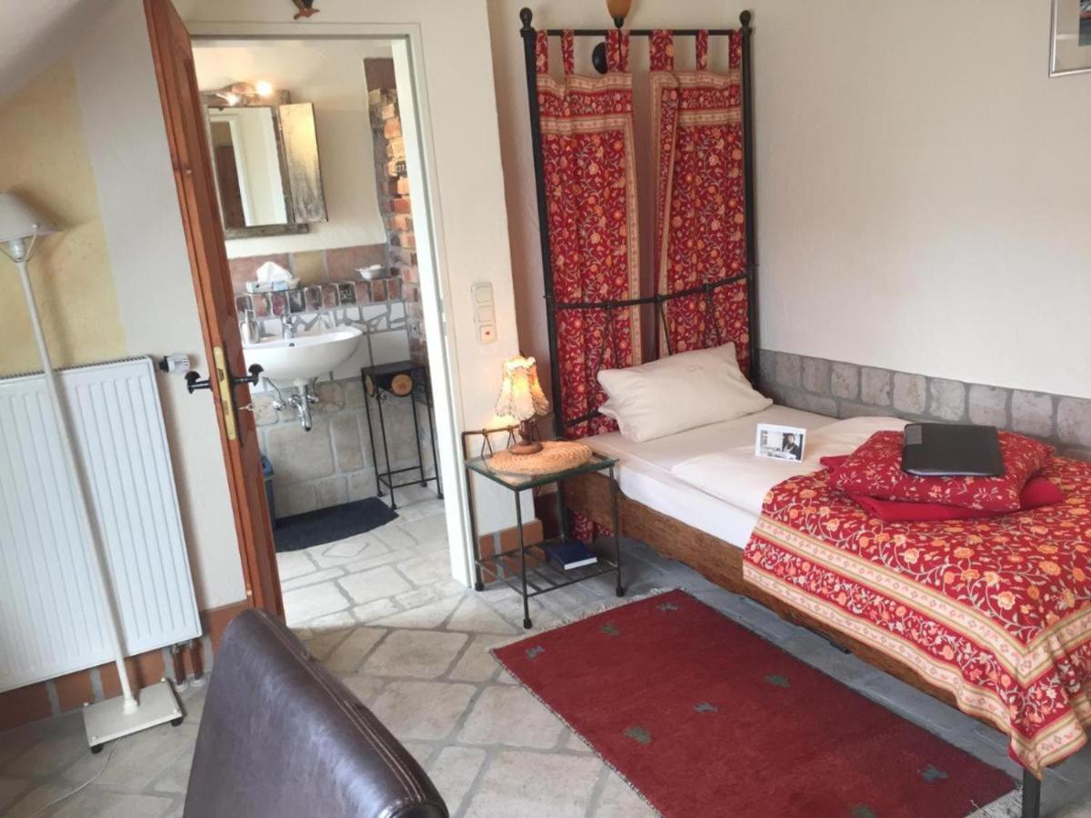 Domizil Hotel Dueren "Kastanienhof" מראה חיצוני תמונה